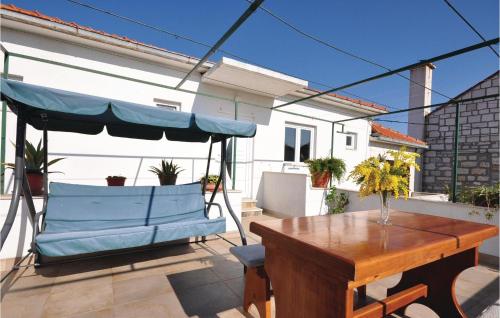 Apartment Supetar Ive Vojnovica