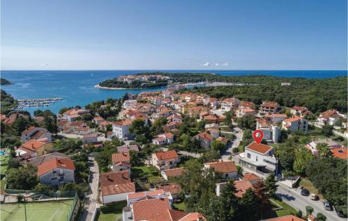 Nice Apartment In Pjescana Uvala