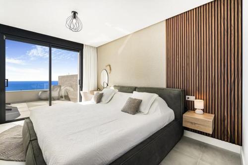 Luxury Penthouse with Ocean View