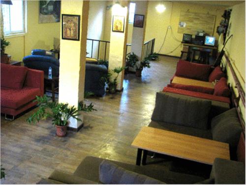 Posezení v ubytování P.Loft Youth Hostel