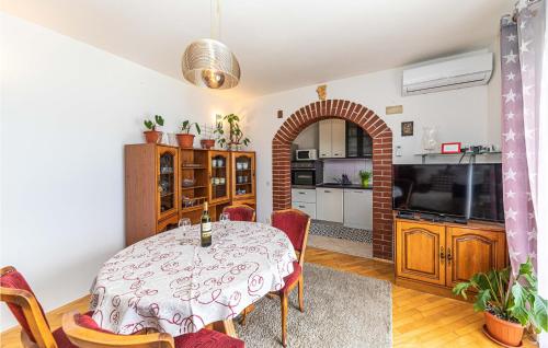 Apartment Put Lokvice I