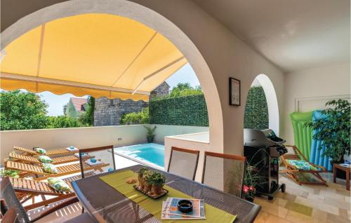 Two-Bedroom Holiday Home In Orebic
