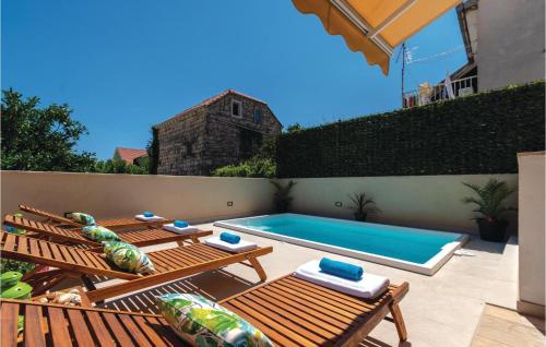 Two-Bedroom Holiday Home In Orebic