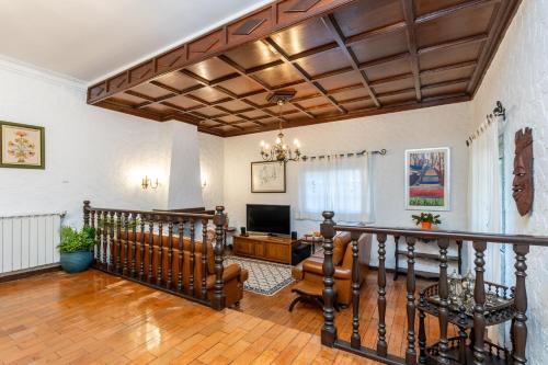 Μια τηλεόραση ή/και κέντρο ψυχαγωγίας στο Retiro do Prior