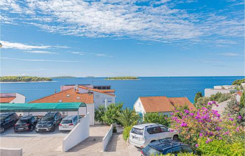 Cozy Apartment In Primosten