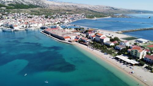 Φωτογραφία από το άλμπουμ του Sailor apartments σε Pag