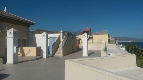 Γενική θέα στη θάλασσα ή θέα στη θάλασσα από  αυτό το διαμέρισμα
