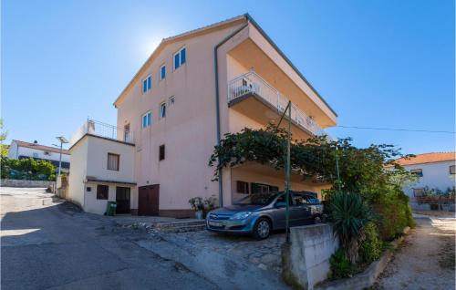 Budova, kde se apartmán nachází