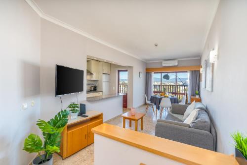 S&S Apartment by ALgest