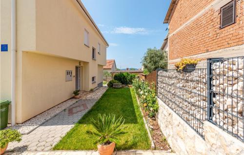 Stunning Apartment In Zadar With Wifi