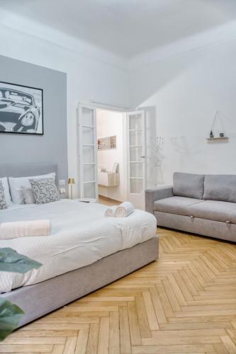 Charming Darsena Suite - amazing position next to Navigli