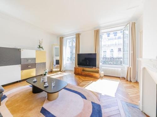 Very nice family appt 2 BDR 4P - HOCHE ETOILE