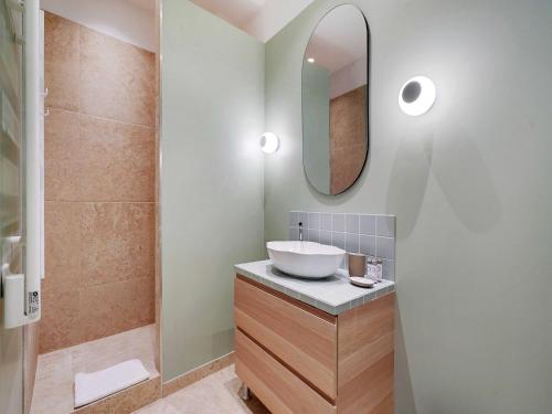 Charming flat 1BDR 2P - Ternes NIEL