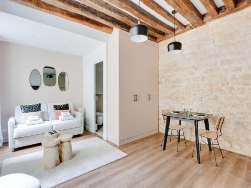 Magnificent Cocoon in the heart of Marais