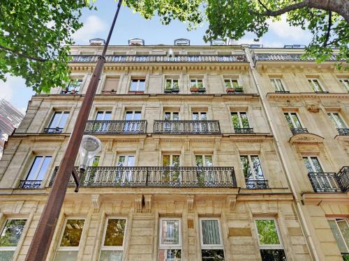 Very nice appt 1 BDR 2P- VOLTAIRE CHARONNE