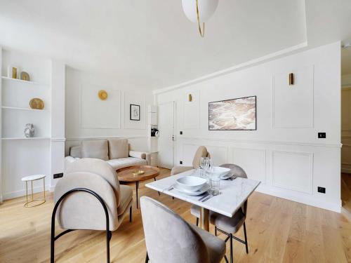 Luxurious getaway 1BDR 2P- Eiffel Tower Invalides