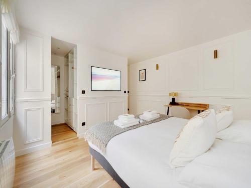 Luxurious getaway 1BDR 2P- Eiffel Tower Invalides