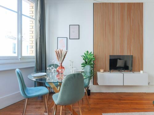 Charm & comfort for 4 in heart of the 15 district