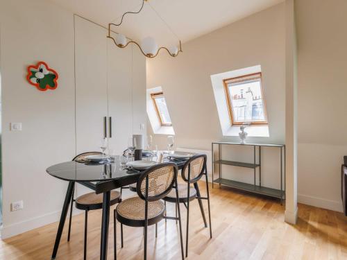 Charming apt - St Germain des Prés