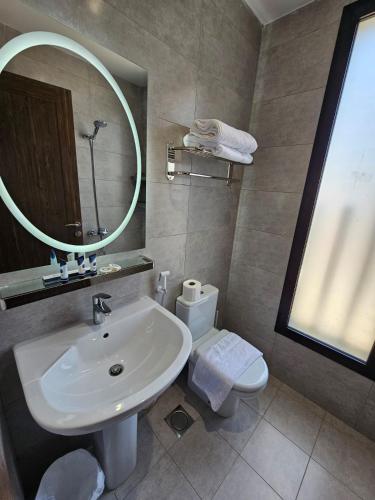 الشقق الفاخرة Modern Apartments of 3 Bedrooms 5 minutes to Haram