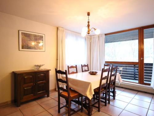Duplex centre Mont-Dore, 80m², terrasse, parking, 6 pers, no animaux - FR-1-415-130
