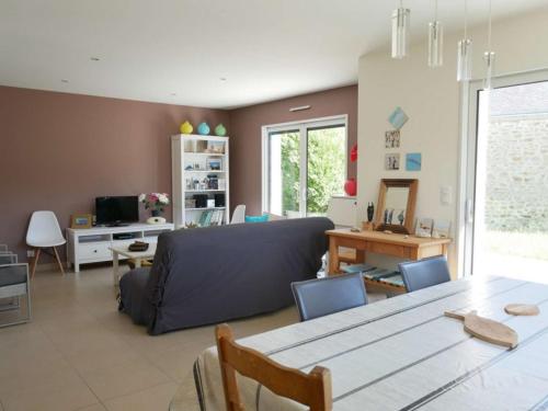 Photo de la galerie de l'établissement Maison 5 pièces avec jardin près des plages et Golf - FR-1-479-209, à Belz