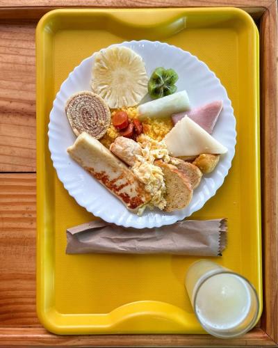 Mad på lejlighedshotellet eller i nærheden