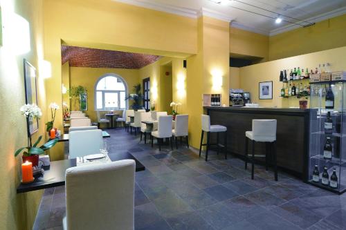 Gallery image of Hotel Boutique Antiche Mura in Saluzzo