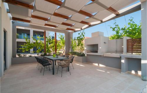 Μπαλκόνι ή βεράντα στο 2 Bedroom Nice Home In Sutivan