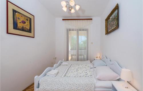 2 Bedroom Amazing Apartment In Senj