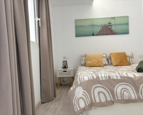 Postel nebo postele na pokoji v ubytování Very beautiful penthouse in the heart of Alicante