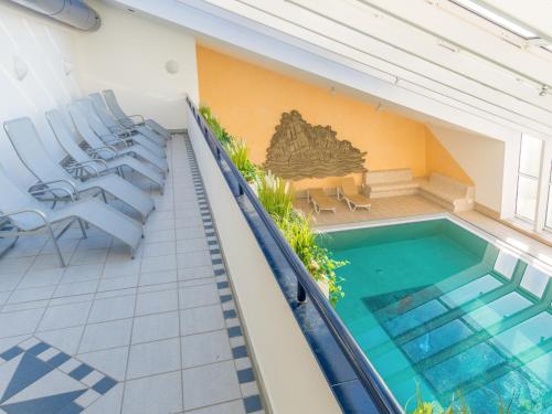 Bazén v ubytování Strandnahe Fewo inkl Pool, Whirlpool, Sauna & Strandkorb 234 nebo v jeho okolí
