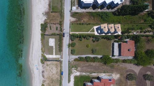 Naturlandskabet i nærheden af villaen