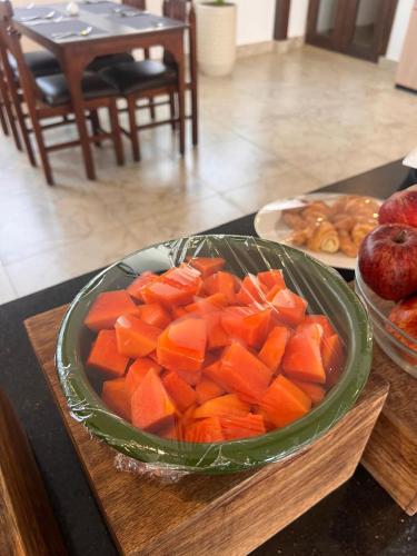 Comida en o cerca de este hotel