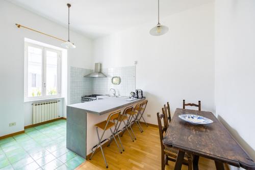 Centrally Located By The Sea Prestigious