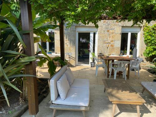 Κήπος έξω από το Chambres chez Laurence
