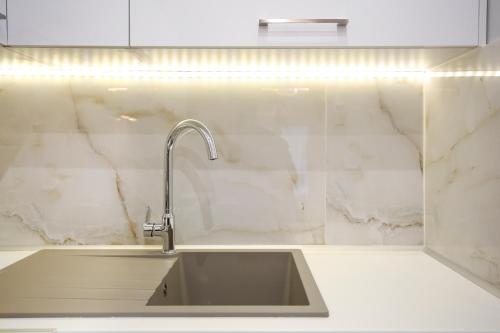 White Tower Studio Apartment