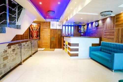 Posezení v ubytování Hotel Kwality Inn by Naivedhya Veg Treat