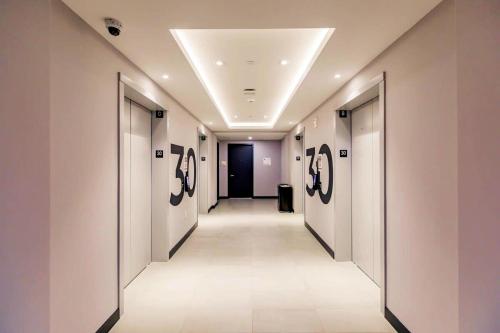 Exclusive Condo w Beautiful City Views and Full Amenities! photo 39