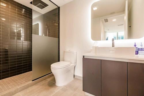 Exclusive Condo w Beautiful City Views and Full Amenities! photo 42