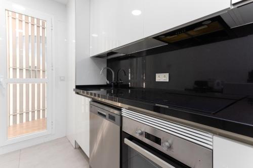 4A MTR - Marbella Temporary Rent Moderno Apartamento 2 dormitorios Av del Mar