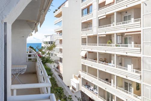 4A MTR - Marbella Temporary Rent Moderno Apartamento 2 dormitorios Av del Mar