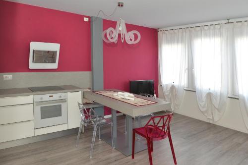Kuchyň nebo kuchyňský kout v ubytování Appartamento in centro - Andalo