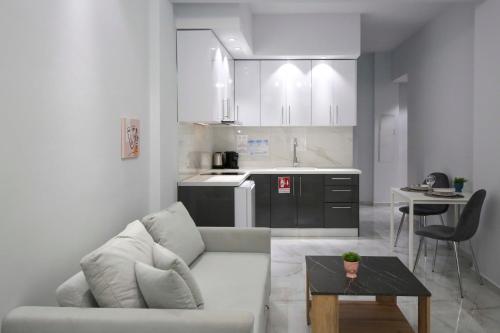 Ioanna Apartments Luxury Studio 2