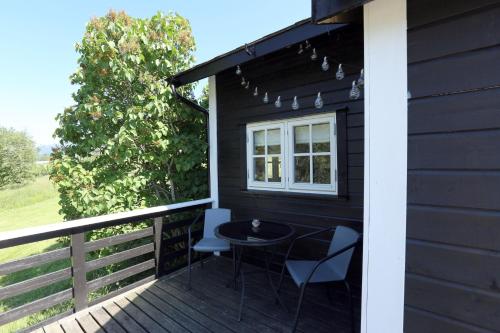 Balkón nebo terasa v ubytování Cabin "Rasberry" in beautiful Hardanger