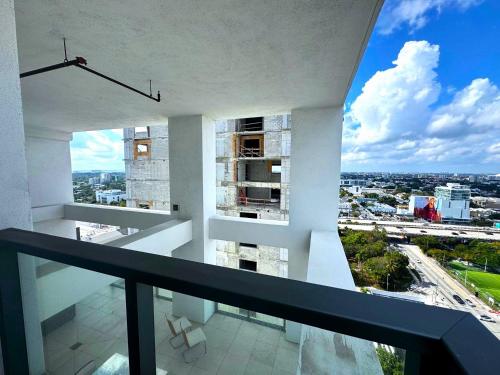 Prime location: Luxury Condo at brickell photo 11