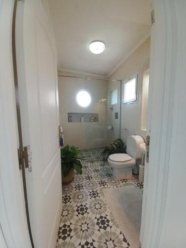 Salle de bains dans l'établissement Lumière de Tanger