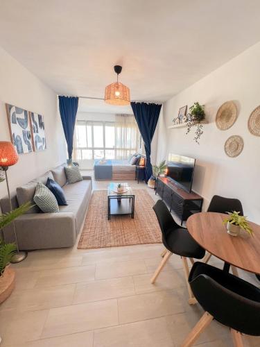 Cozy aparment Sea Views La Torre