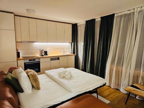 Kuchyňa alebo kuchynka v ubytovaní NĀVA PLACE Your Second Home in the Alps