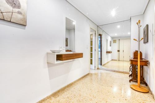 Centrally located temporary, very spacious Pataconabluerentals
